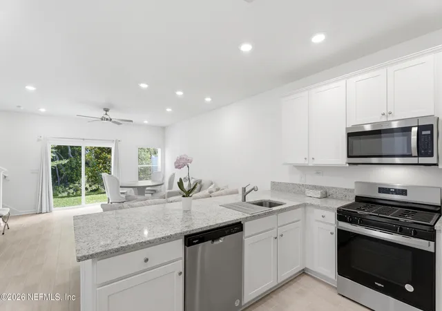 Photo 2 of Townhouse for sale at 1615 Cluny Rd, Jacksonville, FL 32218 | MLS# 2147070 | Listing updated on 2026-10-01
