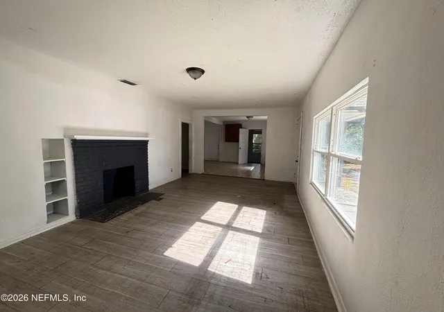 Photo 3 of Single family home for sale at 286 Belfort St, Jacksonville, FL 32204 | MLS# 2147078 | Listing updated on 2026-07-22
