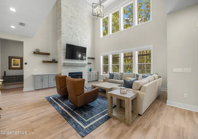 Photo 2 of Sale Pending at 203 Old Blf Dr, Ponte Vedra, FL 32081 | MLS# 2150700 | Listing updated on 2026-09-16