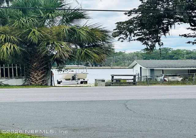 Photo 4 of Single family home for sale at 3508 Trout River Blvd, Jacksonville, FL 32208 | MLS# 2147110 | Listing updated on 2026-09-16