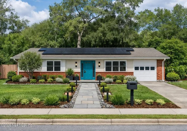 Homes for sale in Orange Park, FL | 1814 Grove Park Dr, Orange Park, FL 32073 | MLS# 2148901