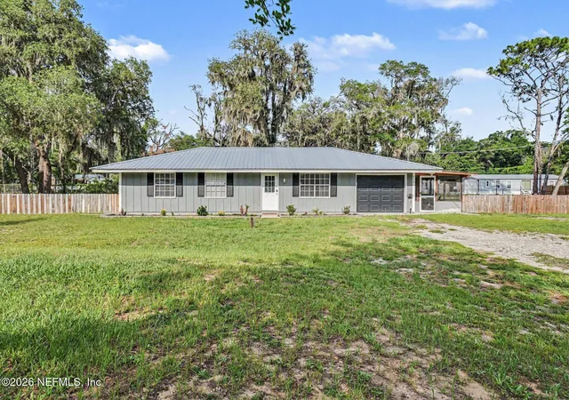 Homes for sale in Satsuma, FL | 110 Horse Landing Rd, Satsuma, FL 32189 | MLS# 2147736