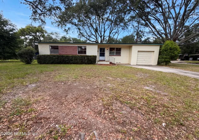 Homes for sale in Jacksonville, FL | 7073 Cotillion Rd N, Jacksonville, FL 32211 | MLS# 2147246