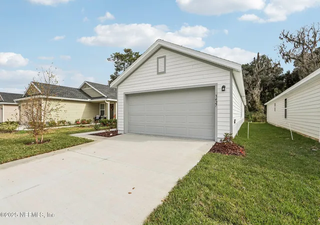Photo 3 of Single family home for sale at 3427 Mildred Way, Jacksonville, FL 32254 | MLS# 2147264 | Listing updated on 2026-05-27