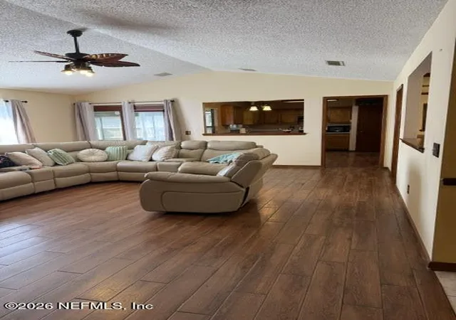 5th image of 11651 Kennewick Ct, Jacksonville, FL 32218 | MLS# 2147471