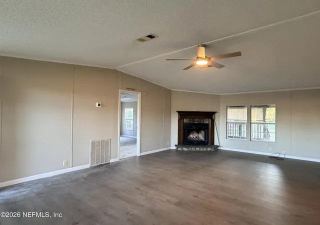 Photo 3 of Manufactured home for sale at 1624 Otis Rd, Jacksonville, FL 32220 | MLS# 2149974 | Listing updated on 2026-07-13