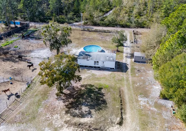 Photo 2 of Manufactured home for sale at 4504 Marilyn Ct, Keystone Heights, FL 32656 | MLS# 2147408 | Listing updated on 2026-09-23
