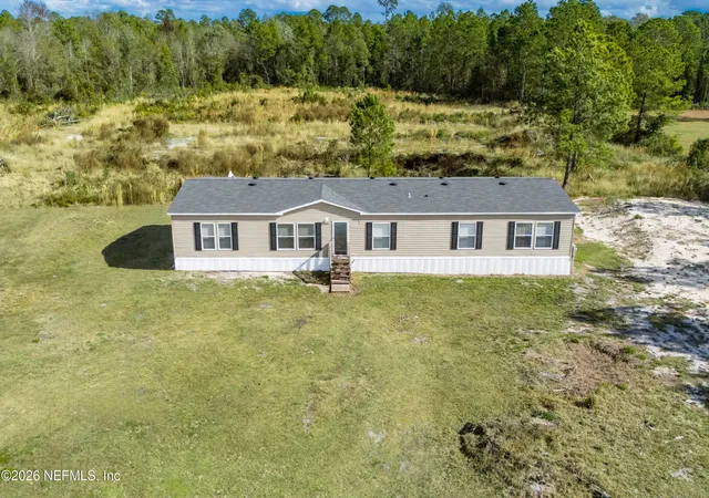 1st image of 4500 Marilyn Ct, Keystone Heights, FL 32656 | MLS# 2147435