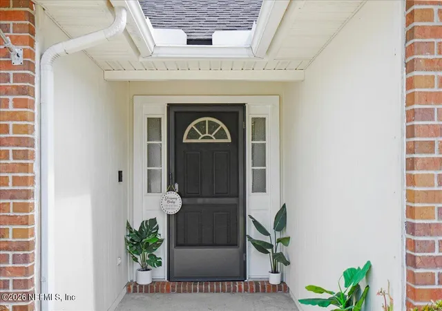 2nd image of 7699 Fawn Lake Dr S, Jacksonville, FL 32256 | MLS# 2148565