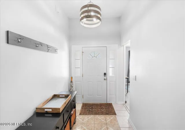 3rd image of 7699 Fawn Lake Dr S, Jacksonville, FL 32256 | MLS# 2148565