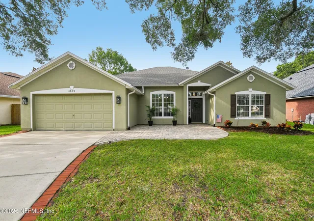 Homes for sale in Jacksonville, FL | 4690 Leah Creek Dr, Jacksonville, FL 32257 | MLS# 2147730