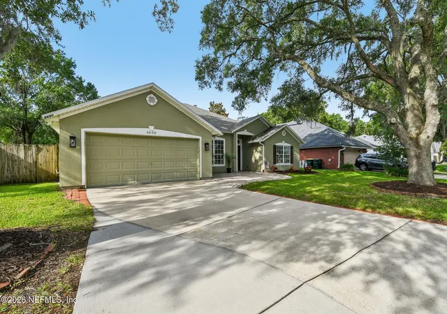 Homes for sale in Jacksonville, FL | 4690 Leah Creek Dr, Jacksonville, FL 32257 | MLS# 2147730