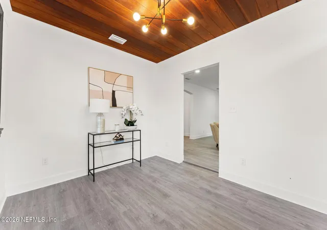 2nd image of 2131 Redfern Rd, Jacksonville, FL 32207 | MLS# 2147600