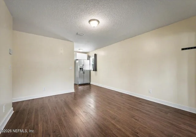 5th image of 2425 Tulsa Rd N, Jacksonville, FL 32218 | MLS# 2147850