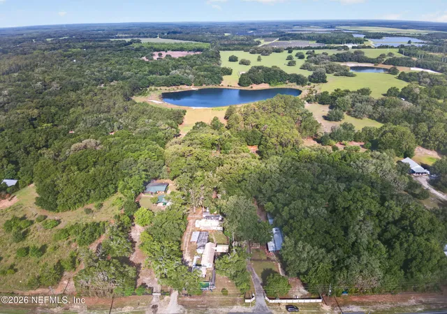 Homes for sale in Hawthorne, FL | 505 N State Road 21, Hawthorne, FL 32640 | MLS# 2147728