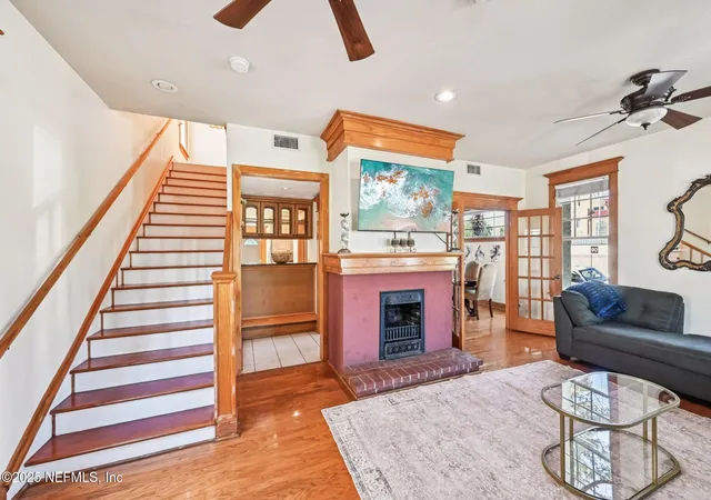 3rd image of 1954 Hubbard St, Jacksonville, FL 32206 | MLS# 2147718
