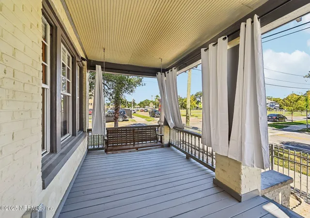 5th image of 1954 Hubbard St, Jacksonville, FL 32206 | MLS# 2147718