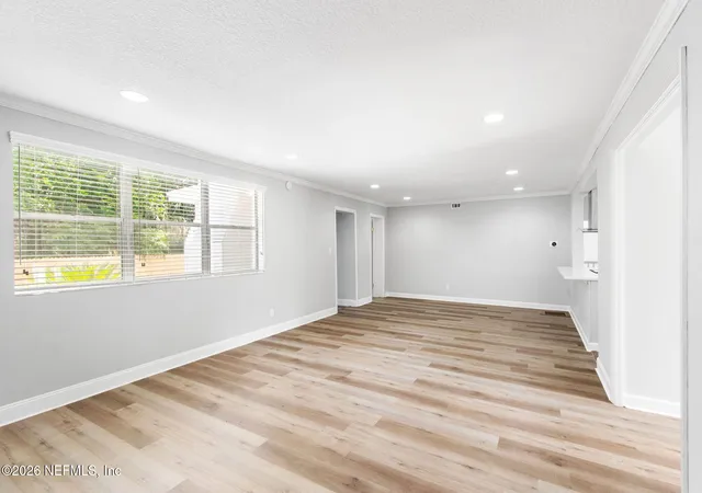 3rd image of 1554 Shirl Ln, Jacksonville, FL 32207 | MLS# 2148403
