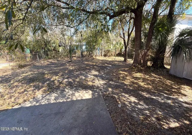 11th image of 5627 Belafonte Dr, Jacksonville, FL 32209 | MLS# 2147960