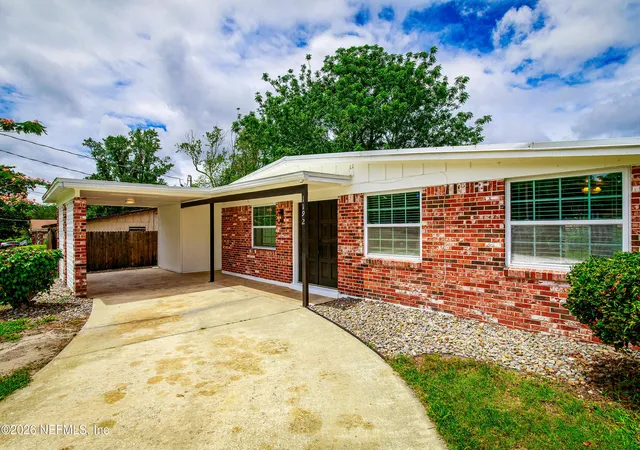 4th image of 1192 Knobb Hill Dr, Jacksonville, FL 32221 | MLS# 2148224