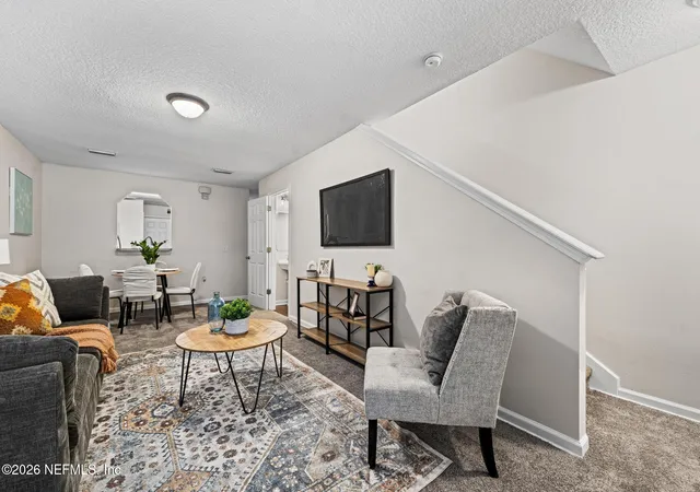 4th image of 8446 Mcgirts Village Ln, Jacksonville, FL 32210 | MLS# 2148074