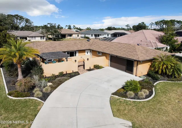 1st image of 12 Collinson Ct, Palm Coast, FL 32137 | MLS# 2148112