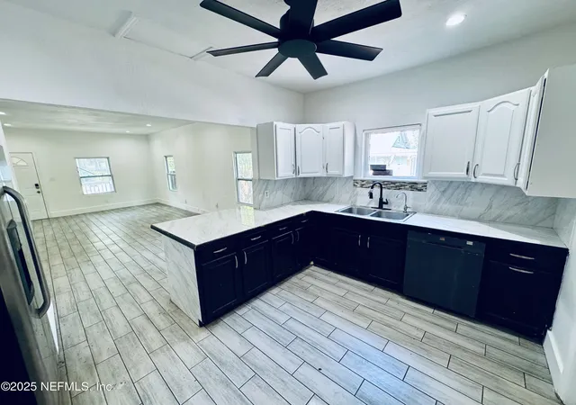 3rd image of 1041 E 14Th St, Jacksonville, FL 32206 | MLS# 2148090