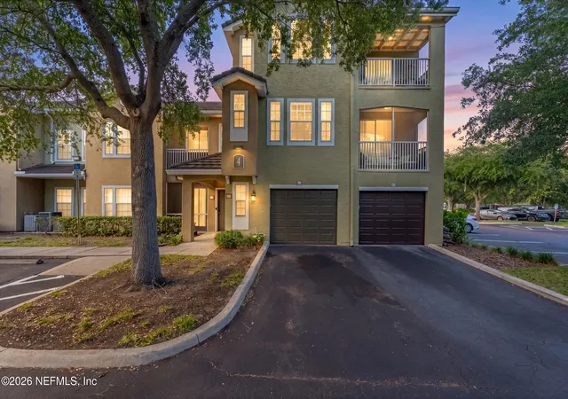 Homes for sale in Jacksonville, FL | 10075 Gate Pkwy N #403, Jacksonville, FL 32246 | MLS# 2148108