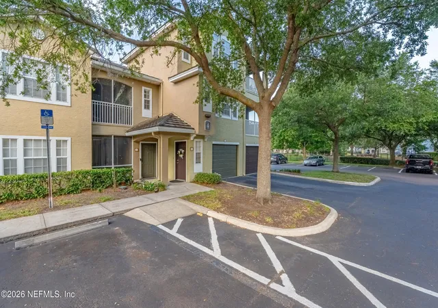 Homes for sale in Jacksonville, FL | 10075 Gate Pkwy N #403, Jacksonville, FL 32246 | MLS# 2148108