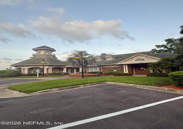 Homes for sale in Ponte Vedra Beach, FL | 700 Ironwood Drive, Ponte Vedra Beach, FL 32082 | Houzeo