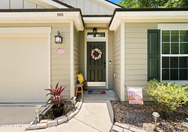 3rd image of 8949 Oxfordshire Dr, Jacksonville, FL 32219 | MLS# 2148192