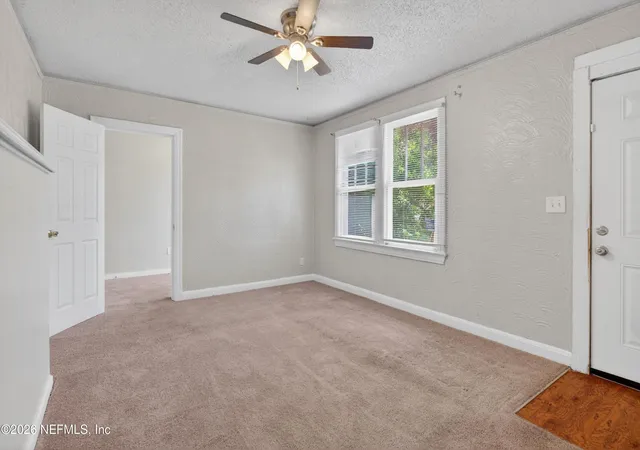 Photo 3 of Sale Pending at 385 Duray Ct, Jacksonville, FL 32208 | MLS# 2148344 | Listing updated on 2026-08-11