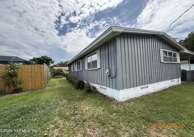 Photo 3 of Sale Pending at 3836 Marianna Rd, Jacksonville, FL 32217 | MLS# 2148230 | Listing updated on 2026-09-10