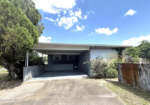 Photo 2 of Sale Pending at 3836 Marianna Rd, Jacksonville, FL 32217 | MLS# 2148230 | Listing updated on 2026-09-10