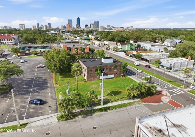 3rd image of 1651 Main St N, Jacksonville, FL 32206 | MLS# 2148300