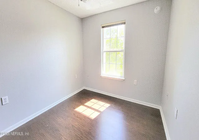 5th image of 2525 Haywood Estates Ln, Jacksonville, FL 32233 | MLS# 2148349