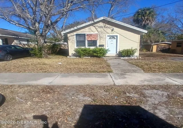 2nd image of 1265 W 30th St, Jacksonville, FL 32209 | MLS# 2148389