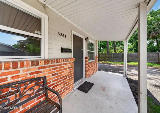 2nd image of 3264 St Augustine Rd, Jacksonville, FL 32207 | MLS# 2148858