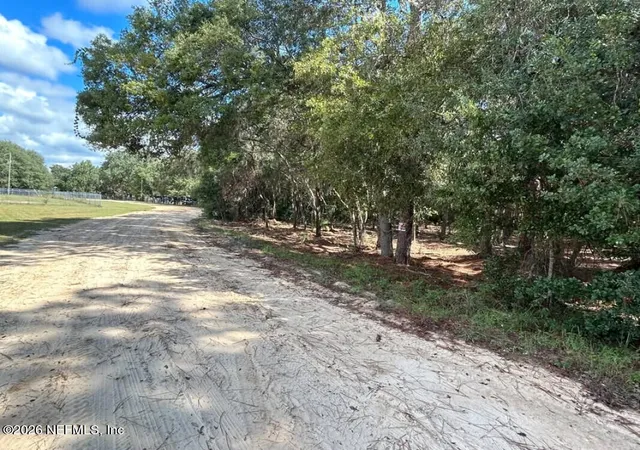 1st image of 0 Delaware Ave, Interlachen, FL 32148 | MLS# 2148424