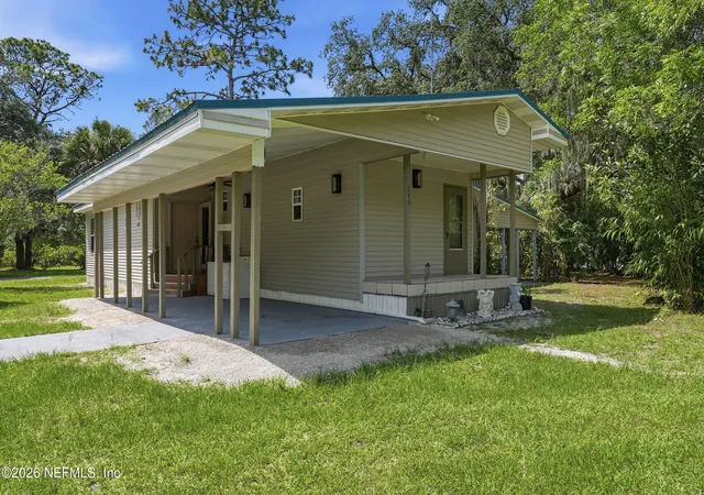 2nd image of 246 Azalea Ave, Interlachen, FL 32148 | MLS# 2149851