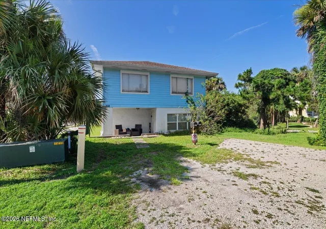 Photo 4 of House for sale at 208 13th Avenue N, Jacksonville Beach, FL 32250 | MLS# 2153091 | Listing updated on 2026-07-06