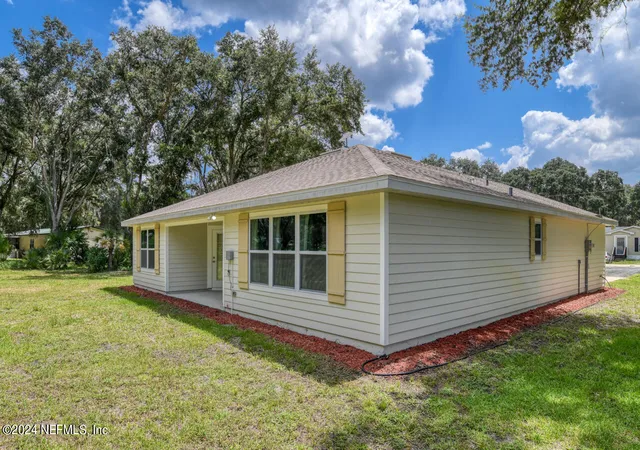 5th image of 101 Killian Dr, Hawthorne, FL 32640 | MLS# 2148555