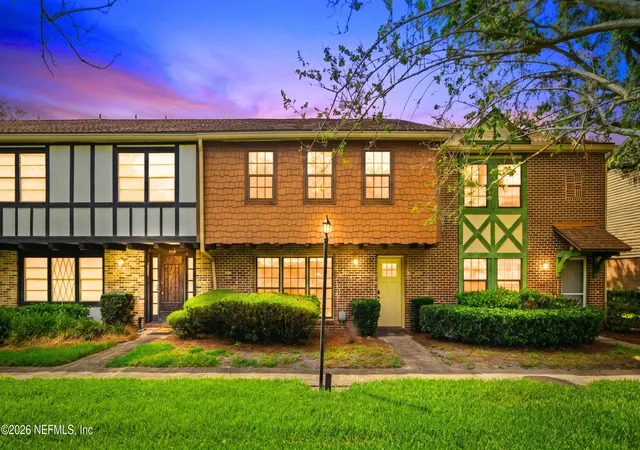 1st image of 8203 Sutton Pl N, Jacksonville, FL 32217 | MLS# 2150285