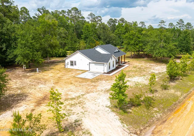Homes for sale in Glen Saint Mary, FL | 8021 Yellow Pine Cir, Glen Saint Mary, FL 32040 | MLS# 2148535