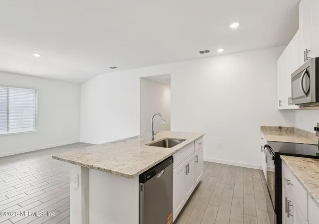 3rd image of 7736 Greatford Wy, Jacksonville, FL 32219 | MLS# 2149906