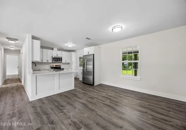 Homes for sale in Fernandina Beach, FL | 552 Sunset Rd, Fernandina Beach, FL 32034 | MLS# 2148898