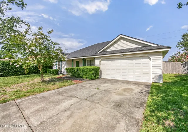 Photo 2 of Sale Pending at 9733 N Peabody Dr, Jacksonville, FL 32221 | MLS# 2149157 | Listing updated on 2026-08-21