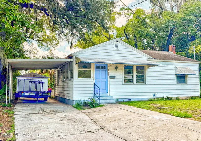 Photo 2 of Single family home for sale at 2229 Home Park Cir E, Jacksonville, FL 32207 | MLS# 2149047 | Listing updated on 2026-09-10