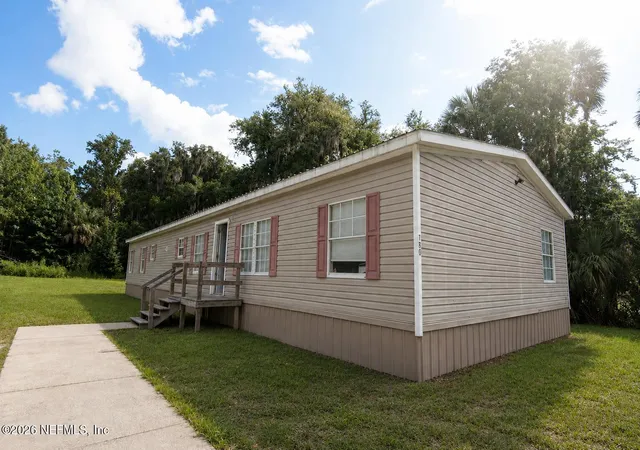 Homes for sale in East Palatka, FL | 130 W Louis Broer Rd, East Palatka, FL 32131 | MLS# 2149371