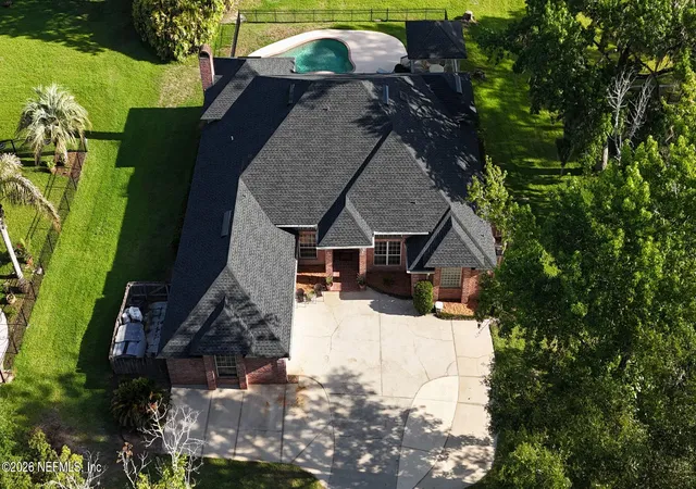 Photo 2 of Single family home for sale at 1816 Oak Park Cir, Green Cove Springs, FL 32043 | MLS# 2149037 | Listing updated on 2026-06-29